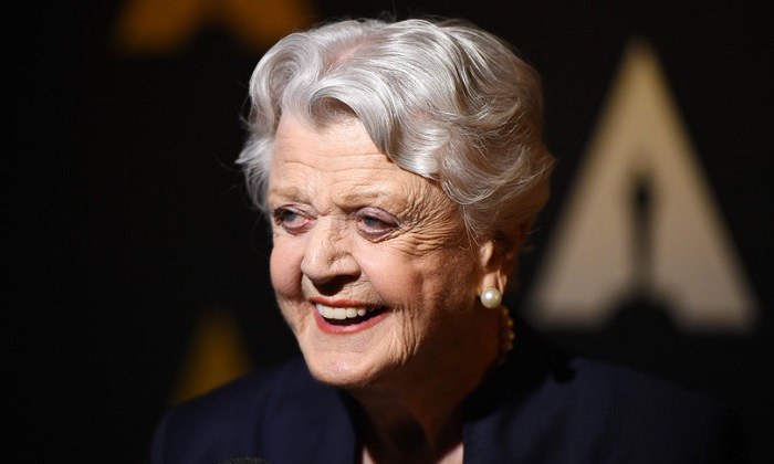 Lutto nel mondo del cinema: è morta Angela Lansbury