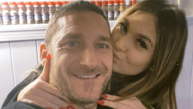 Chanel Totti: papà Francesco ed il regalo shock, è l'acconto di un appartamento