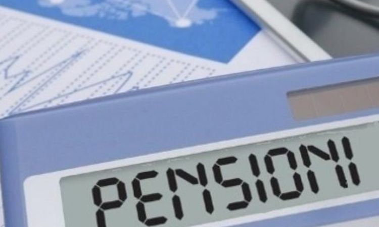 Pensione pochi contributi