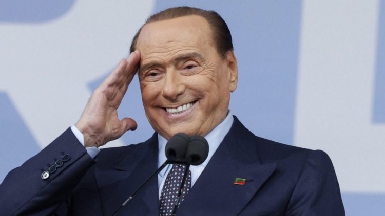 Quanti figli e nipoti ha Silvio Berlusconi? Scopriamolo! (Nacional)