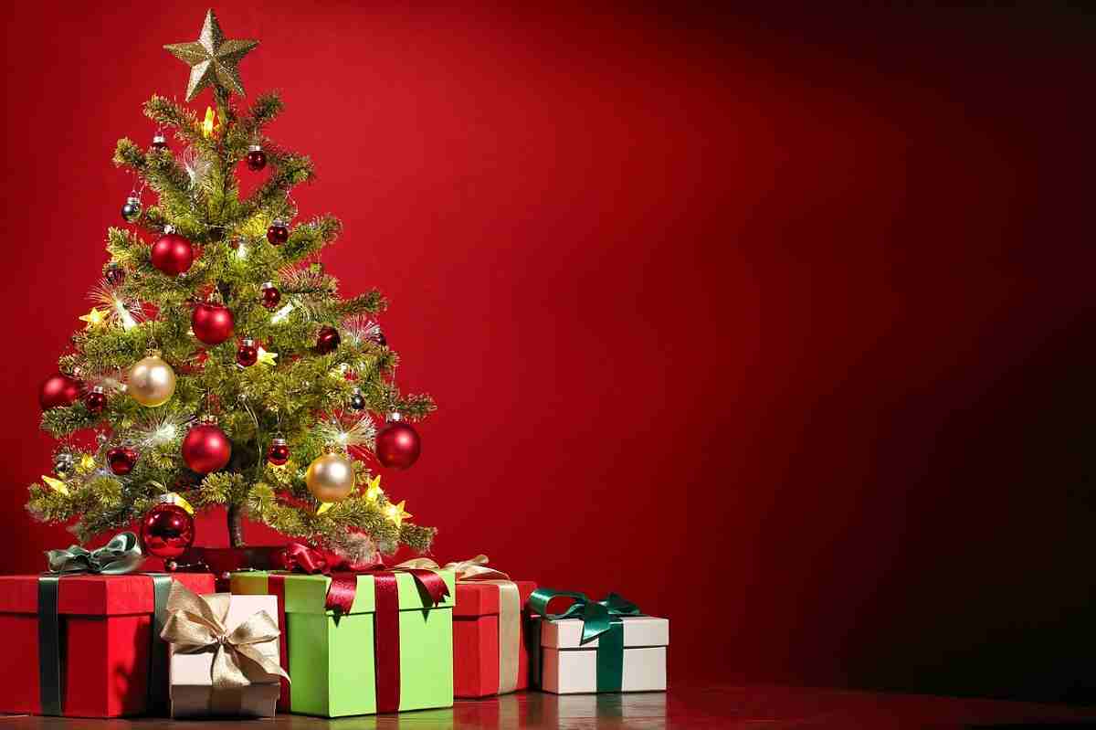 Natale: cosa regalare senza spendere una fortuna