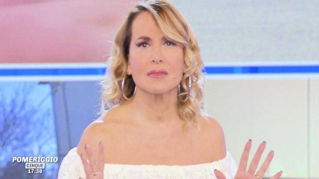 barbara d'urso non si contiene