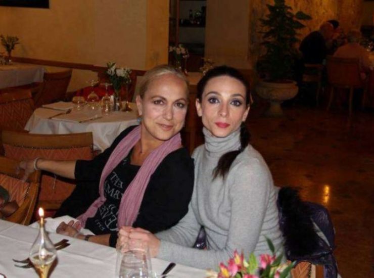 Alessandra Celentano insieme ad Anbeta Toromani (fonte: Dagospia) TopDay