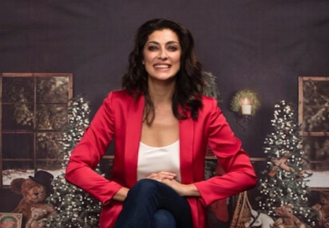 elisa isoardi camicetta occhio