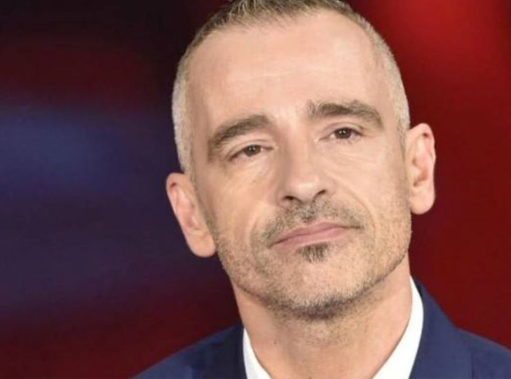 Eros Ramazzotti sommerso critiche