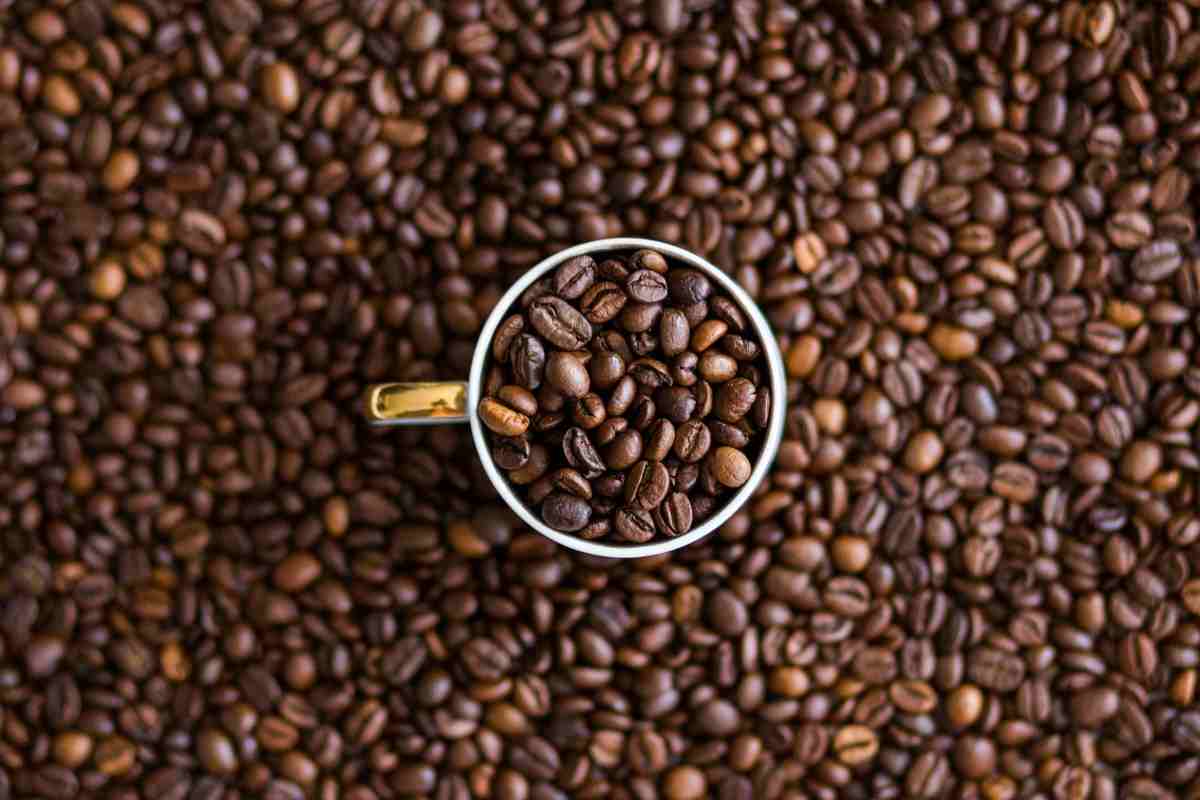 Utilizzi la moka per la preparazione del caffè? Non buttare i fondi 