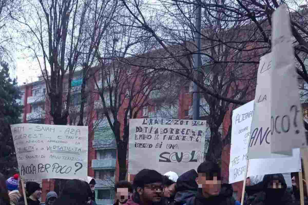 Manifestanti Milano