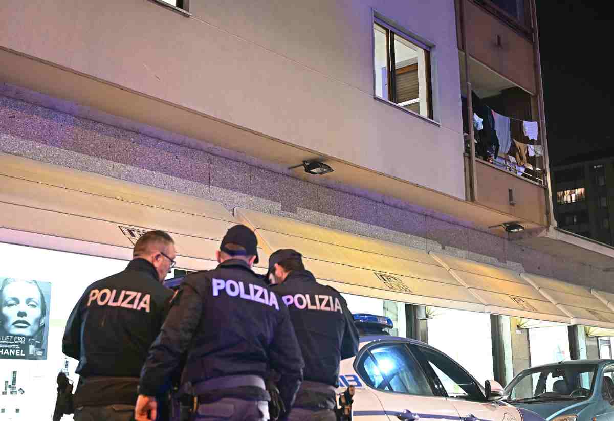 Roma trovate morte in casa 