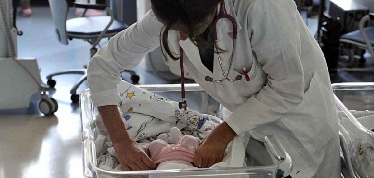 Neonato soffocato al Pertini di Roma 