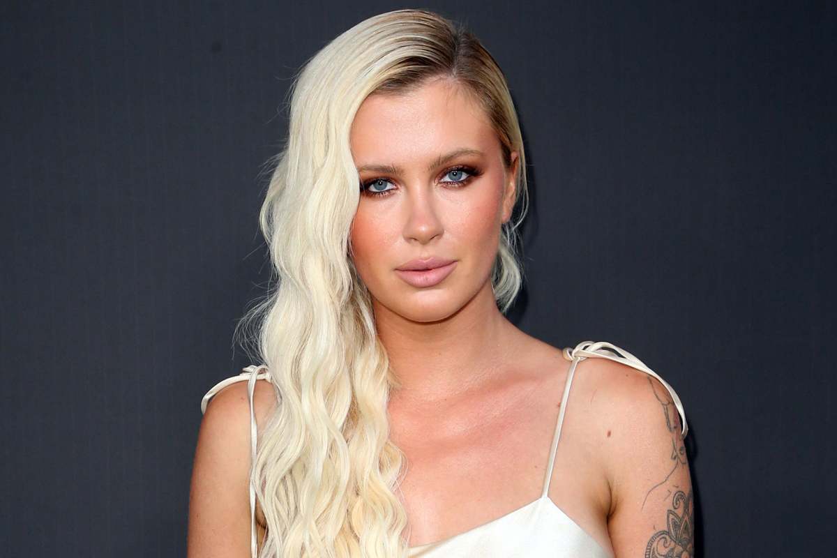 Cicogna in arrivo per Ireland Baldwin: tutti i dettagli