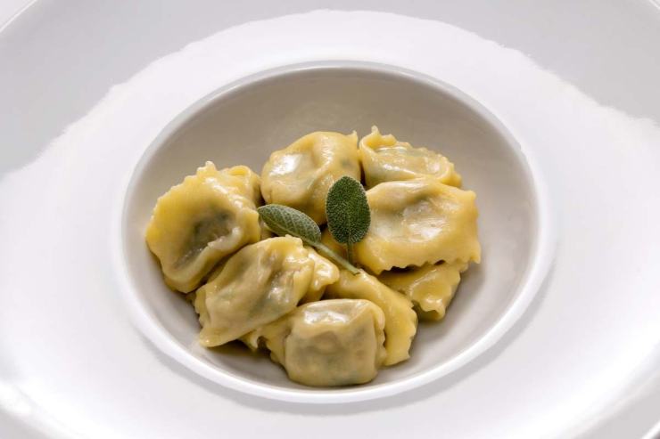 tortellini burro e salvia