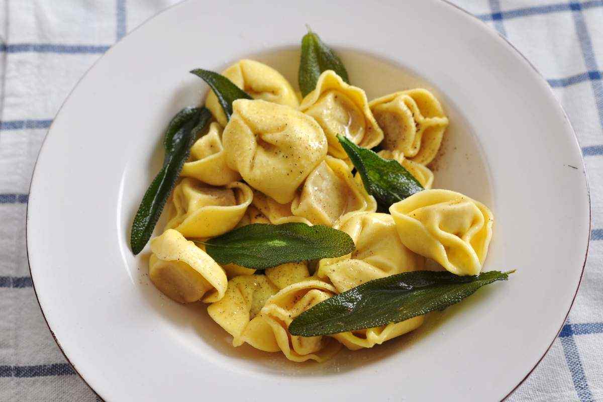 tortellini burro e salvia