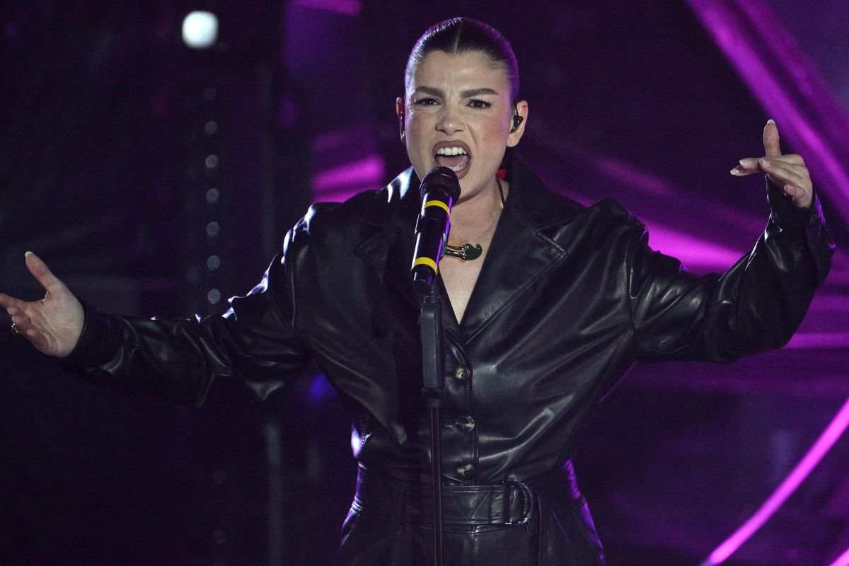 emma marrone innamorata